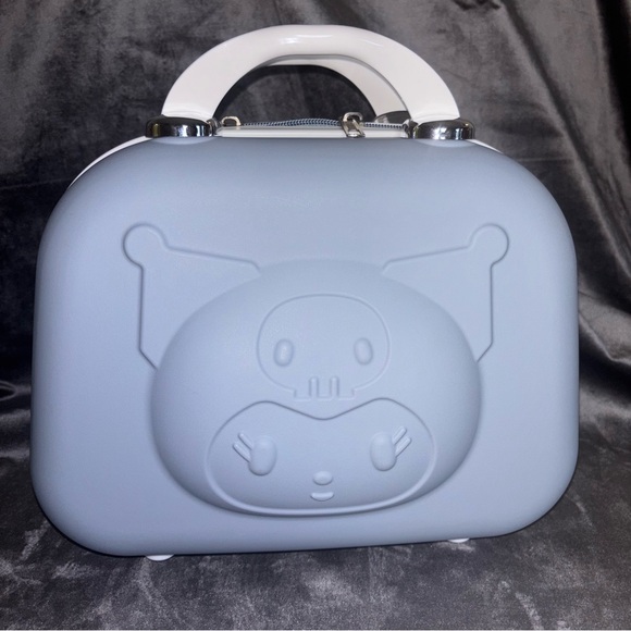 Sanrio Other - Sanrio Kuromi Makeup Travel Bag
